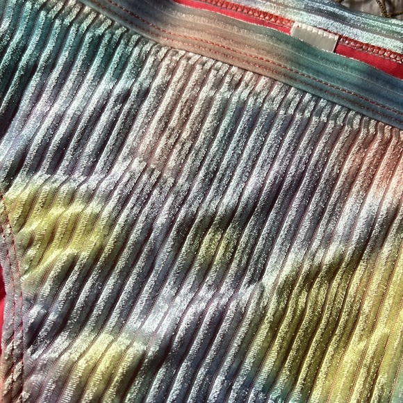 NWT s.o.a.beach High waisted bikini bottom super soft size medium - Picture 3 of 5